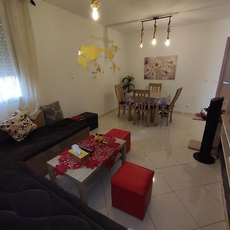 קזבלנקה Beautiful Ground-Floor Apartment With Portable Air Conditioning, Parking, And Free Wi-Fi מראה חיצוני תמונה